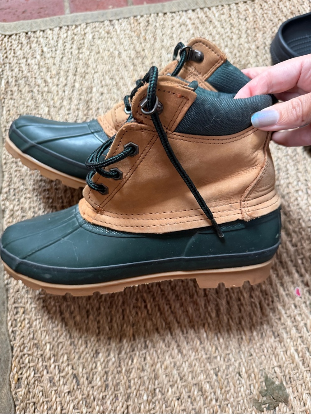 Land's End Rain/snow Duck Boots Navy And Tan Size 9